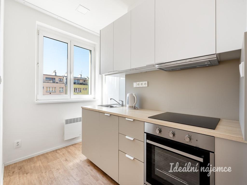 Pronájem bytu 2+kk 39 m2