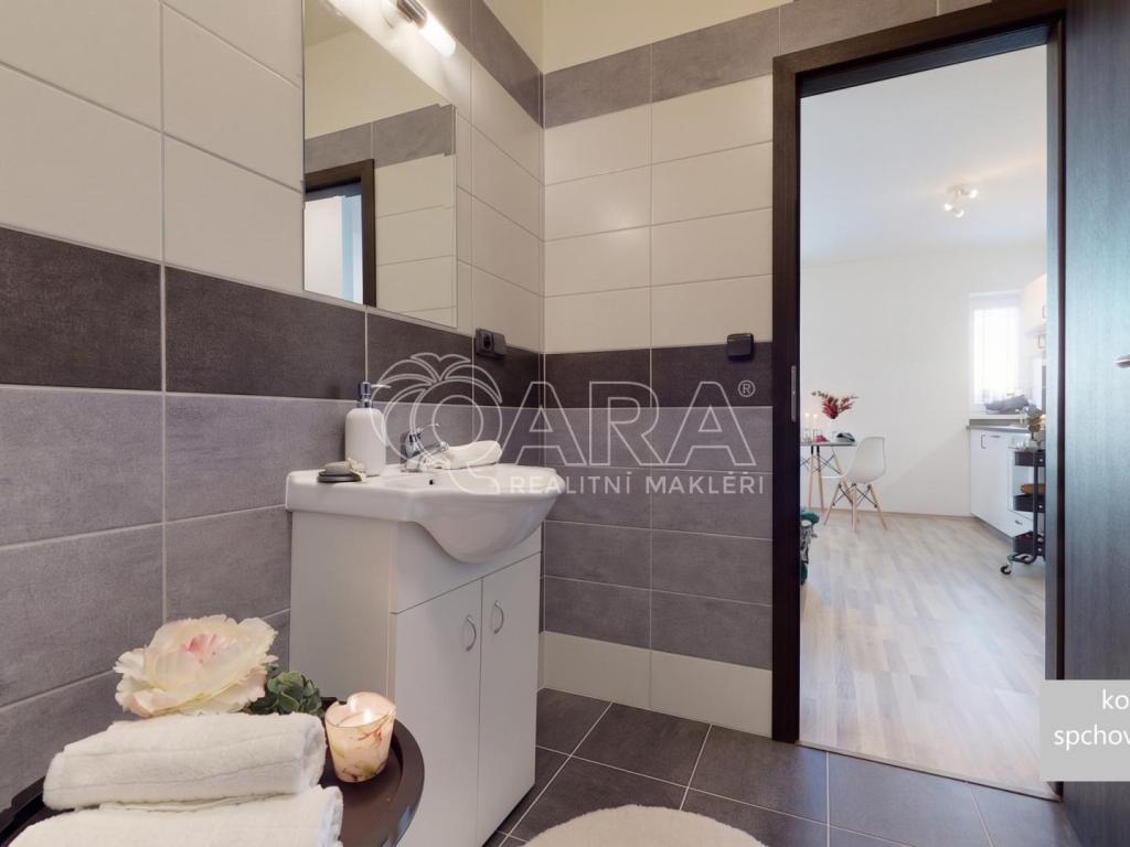 Pronájem bytu 2+kk 34 m2