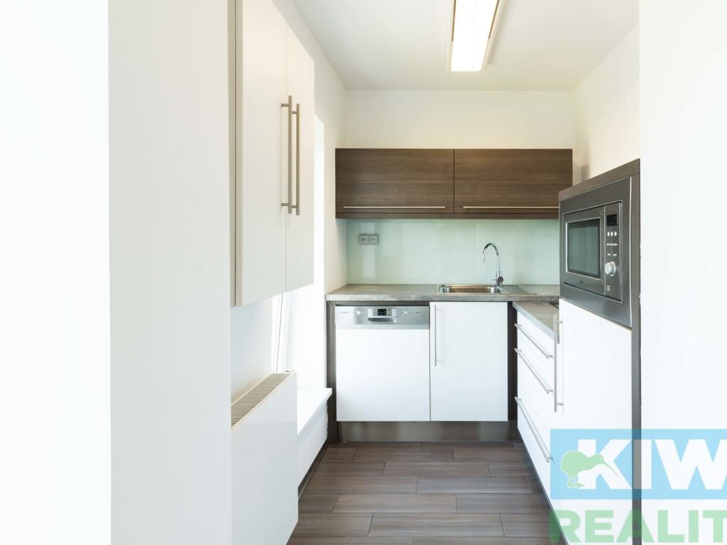 Prodej domu 251 m² – pohled 3