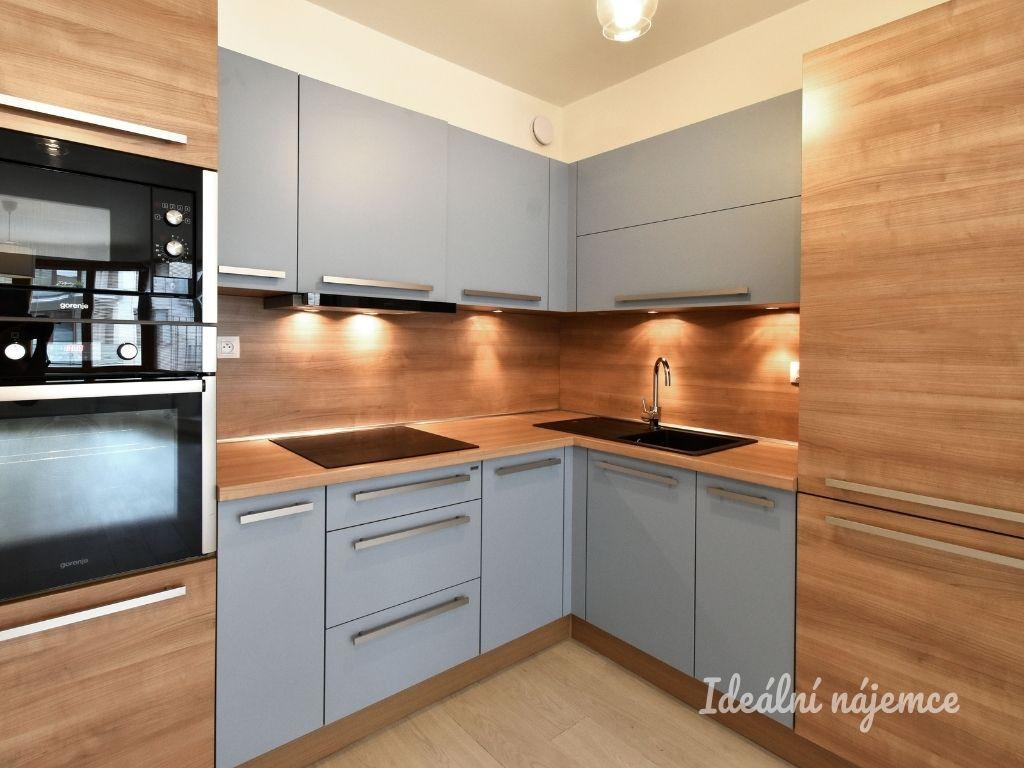 Pronájem bytu 2+kk 61 m2