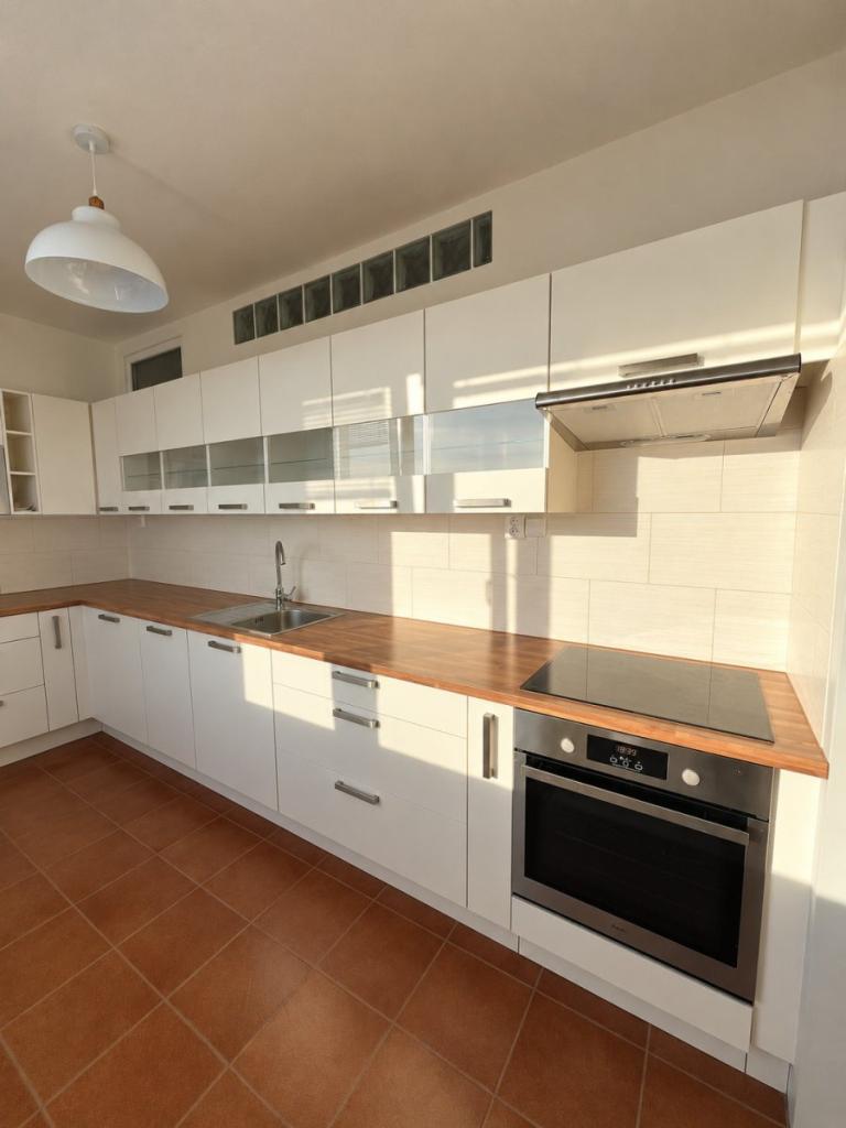 Pronájem bytu 3+1 70 m2