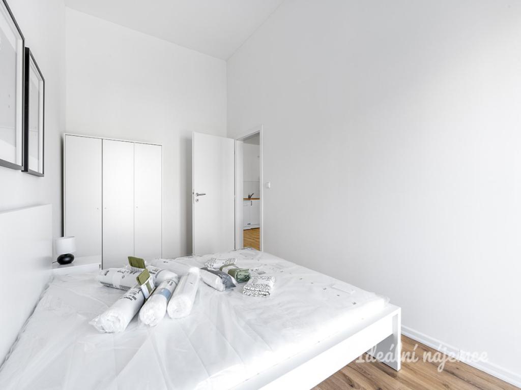 Pronájem bytu 2+kk 58 m2