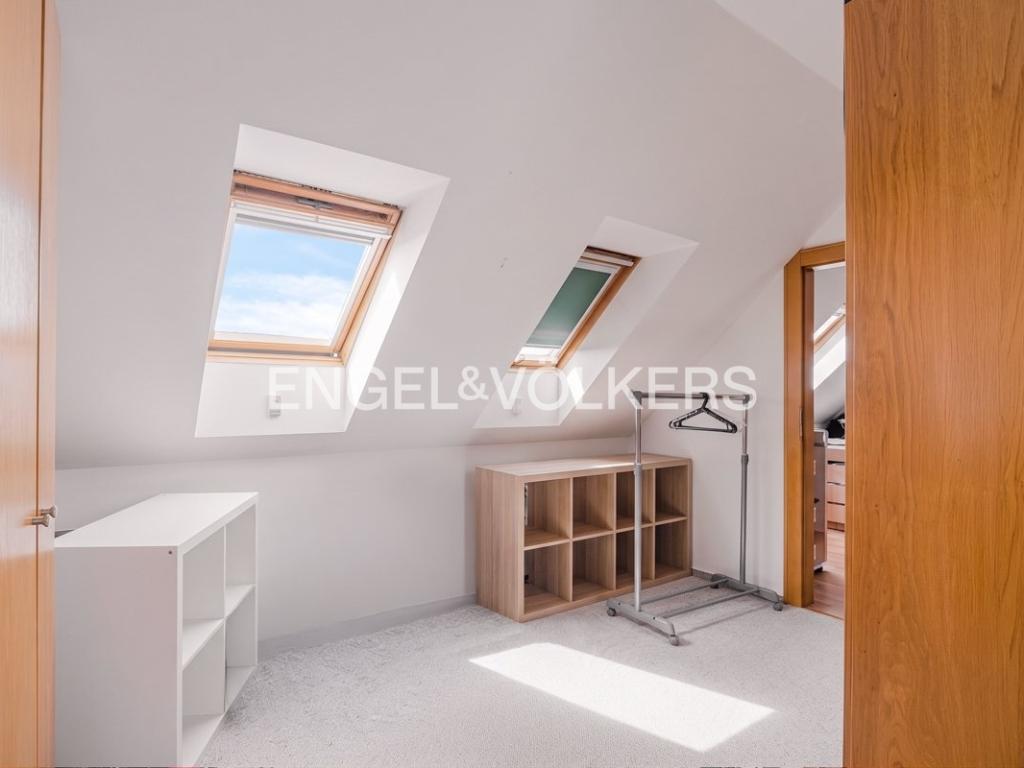 Prodej bytu 3+kk 151 m2, Praha – náhled fotky 11