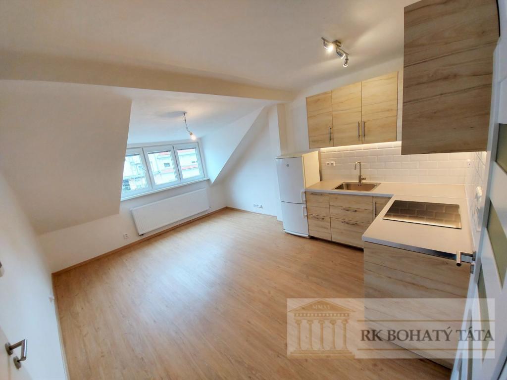 Pronájem bytu 2+kk 36 m2