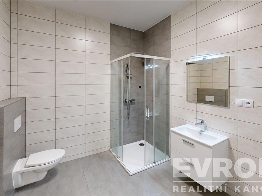 Pronájem bytu 2+kk 39 m2