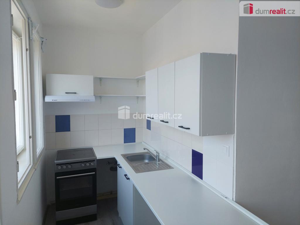 Pronájem bytu 1+kk 37 m2