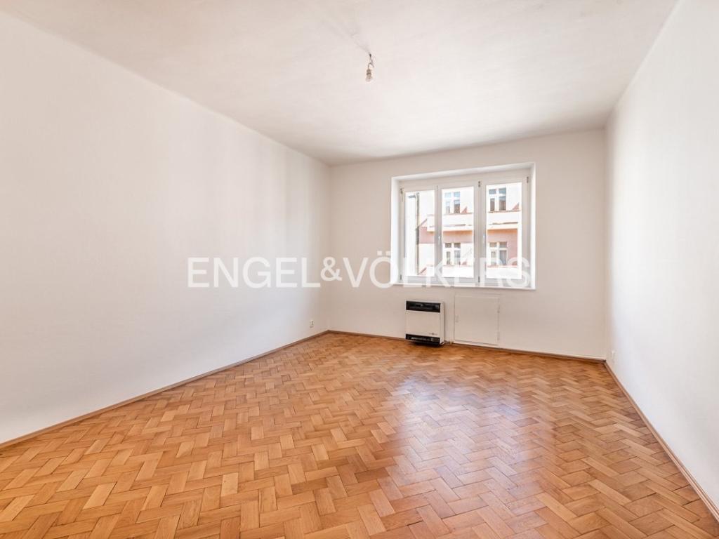 Pronájem bytu 1+kk 35 m2