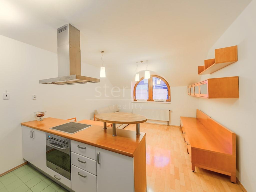 Pronájem bytu 2+kk 63 m2