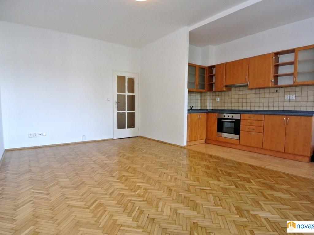 Pronájem bytu 1+kk 39 m2