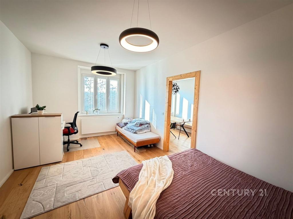 Pronájem bytu 2+kk 50 m2