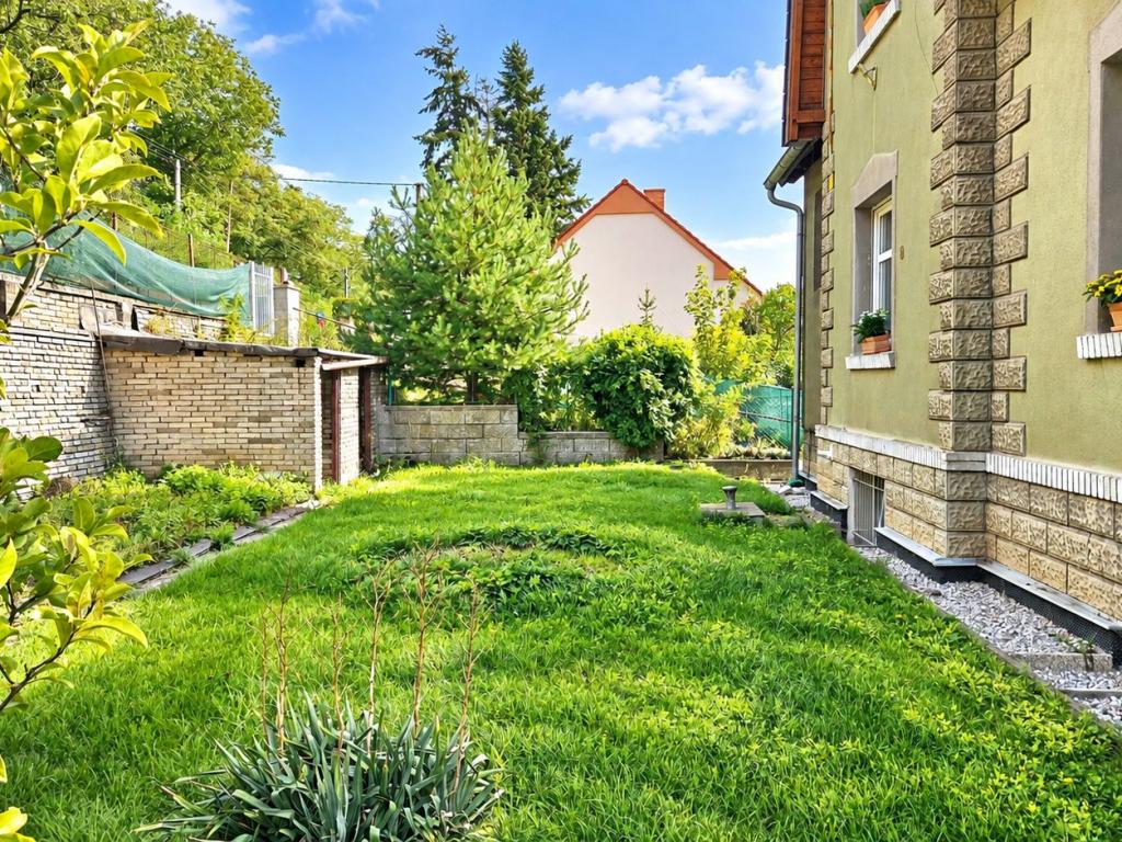 Pronájem domu 126 m2, Králův Dvůr – náhled fotky 26