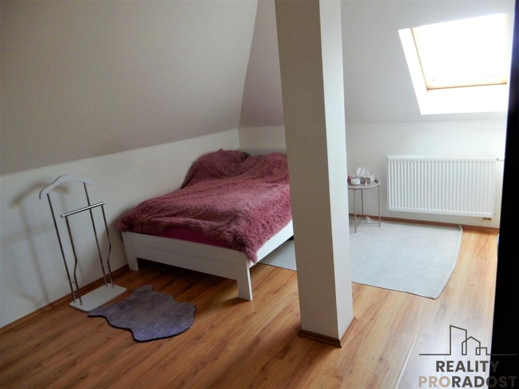 Pronájem bytu 2+kk 40 m2