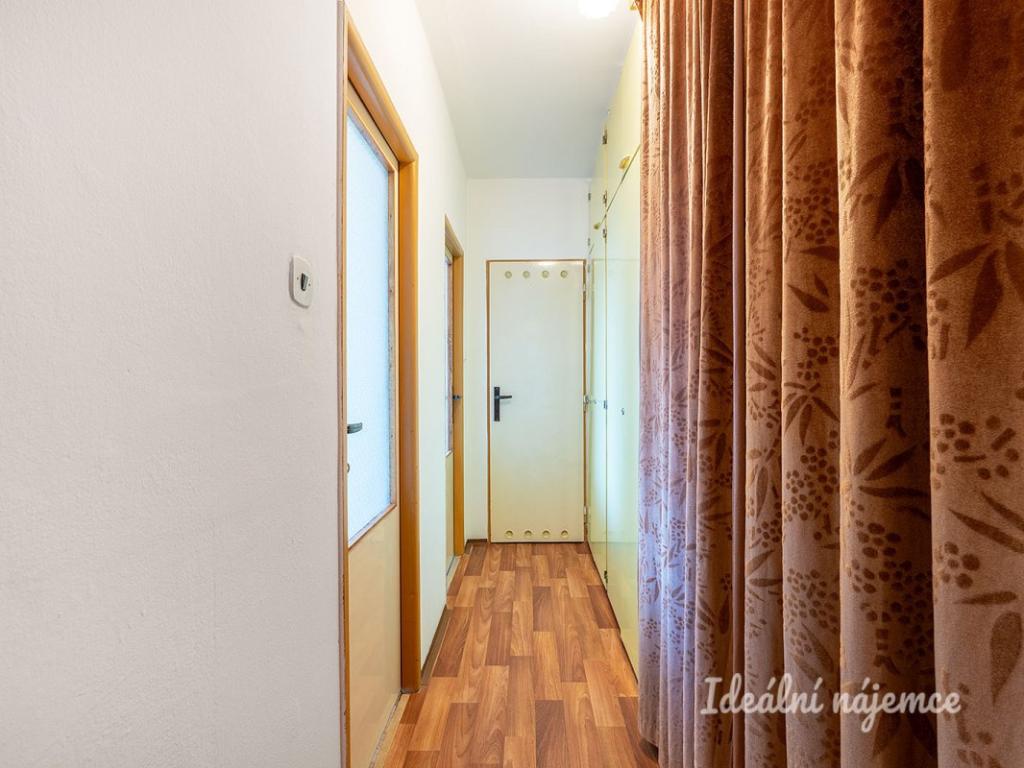 Pronájem bytu 3+1 59 m2, Praha – náhled fotky 12