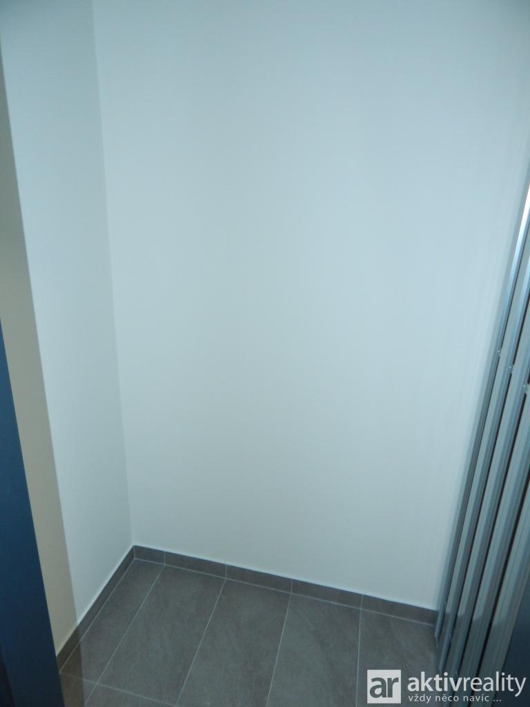 Prodej bytu 1+kk 29 m2, Kladno – náhled fotky 16