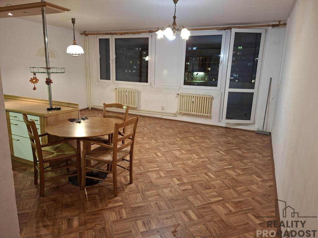 Pronájem 2+kk, Kladno - Švýcarská, 21000 Kč, 89 m2