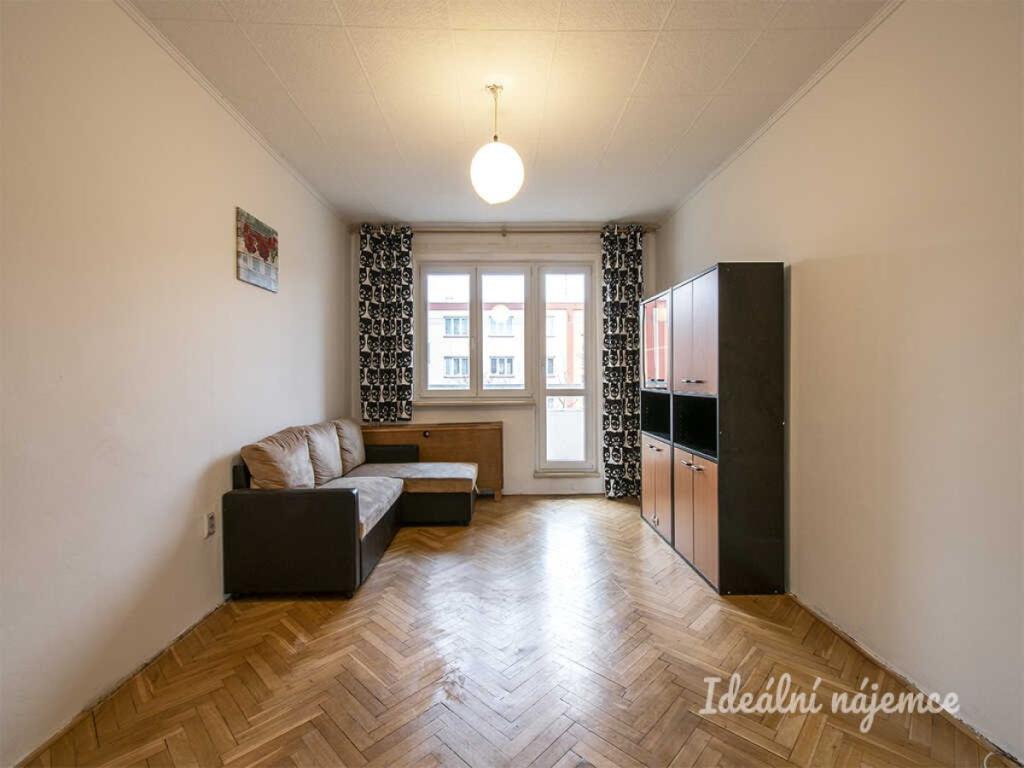 Pronájem bytu 2+1 55 m2