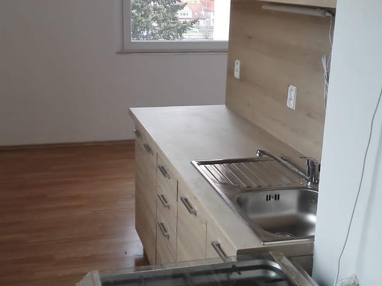 Pronajem bytu 2+1 50 m2