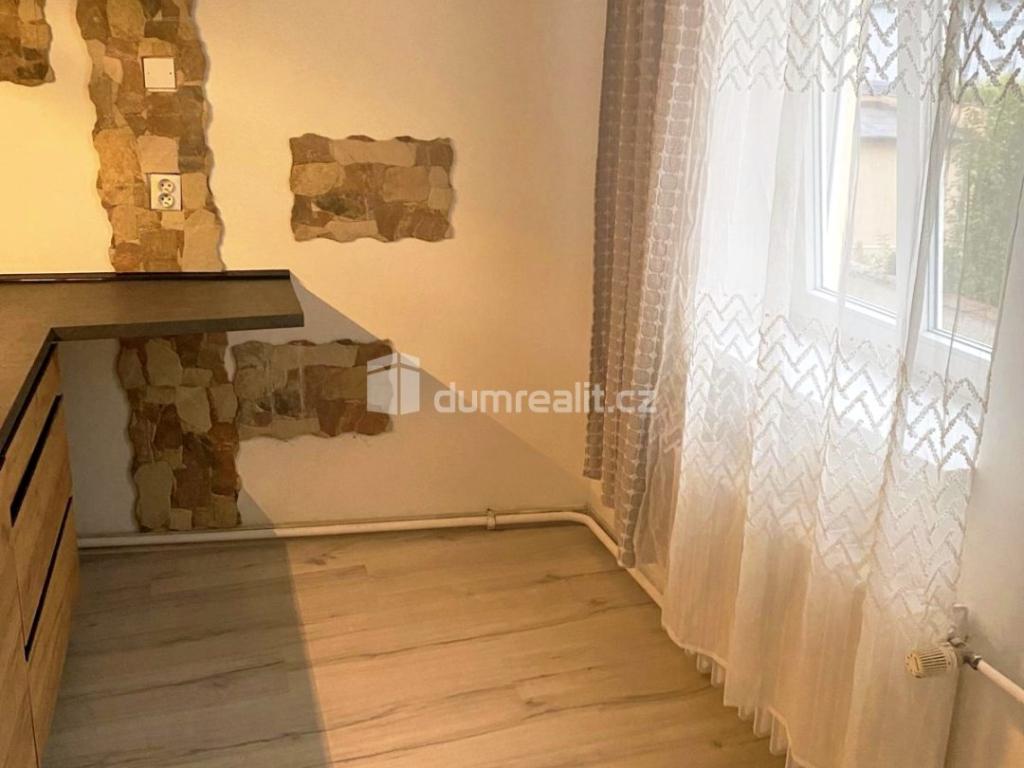 Pronájem bytu 2+1 75 m2
