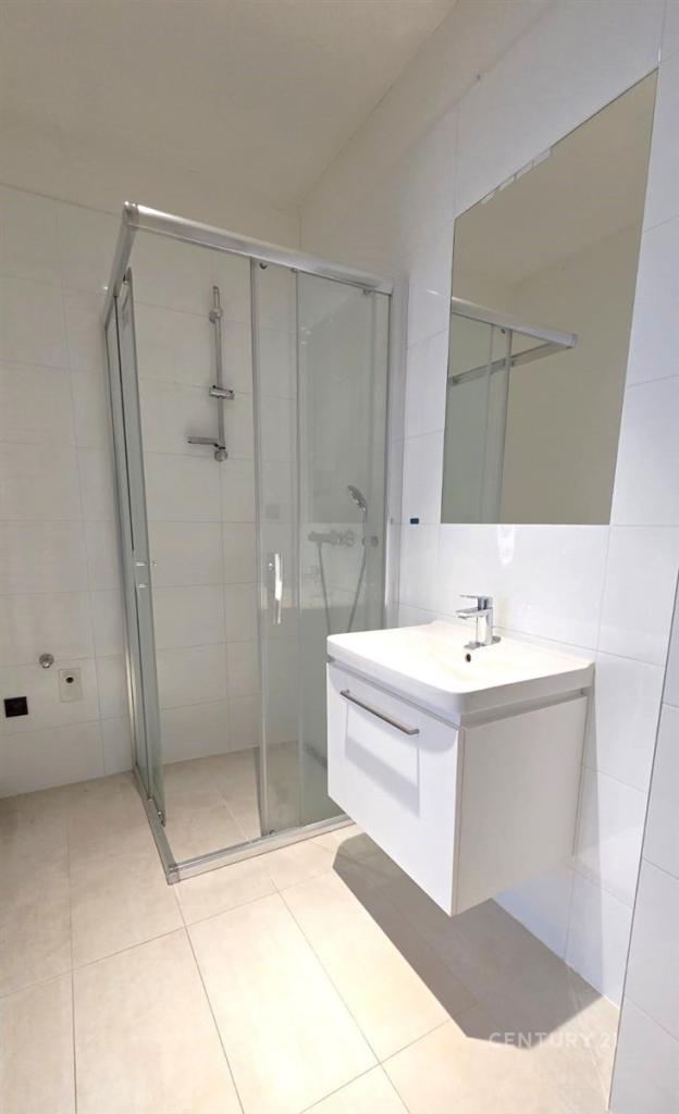 Pronájem bytu 2+kk 33 m2