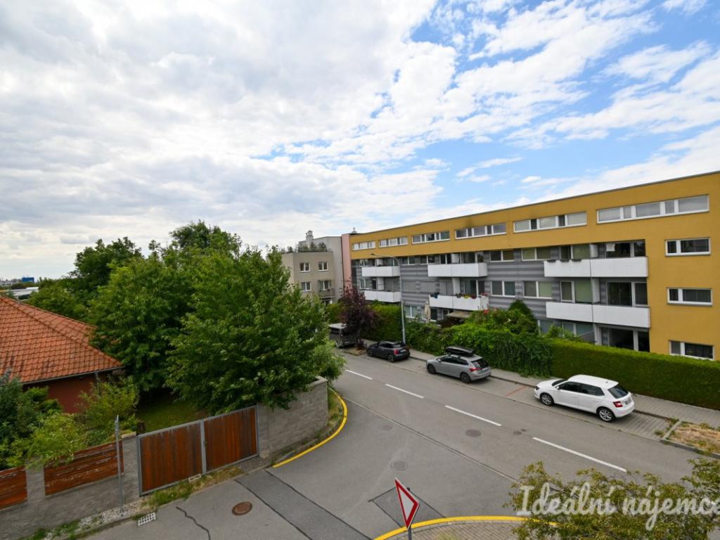 Pronájem bytu 2+kk 34 m2, Brno – náhled fotky 13