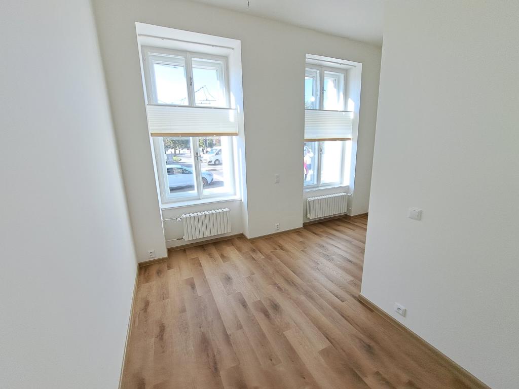 Pronájem bytu 1+kk 30 m2, Brno – náhled fotky 8
