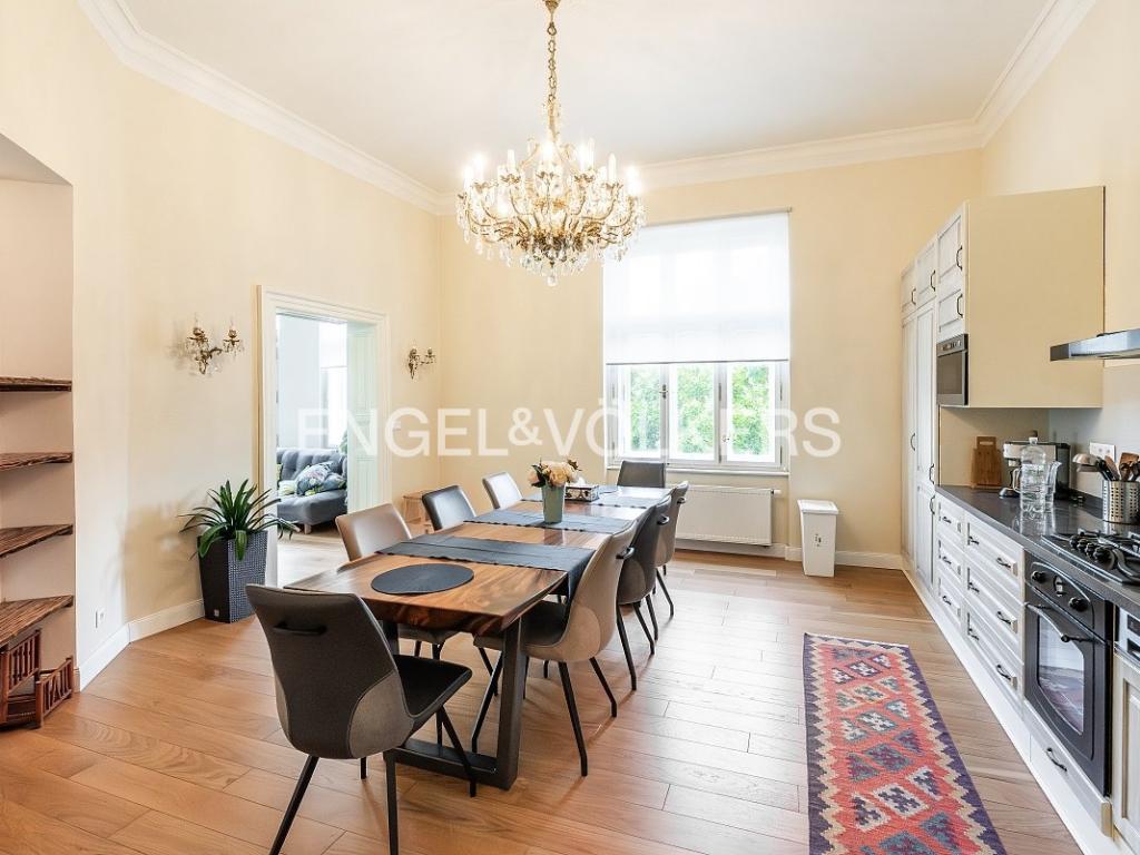 Pronájem bytu 3+1 102 m2