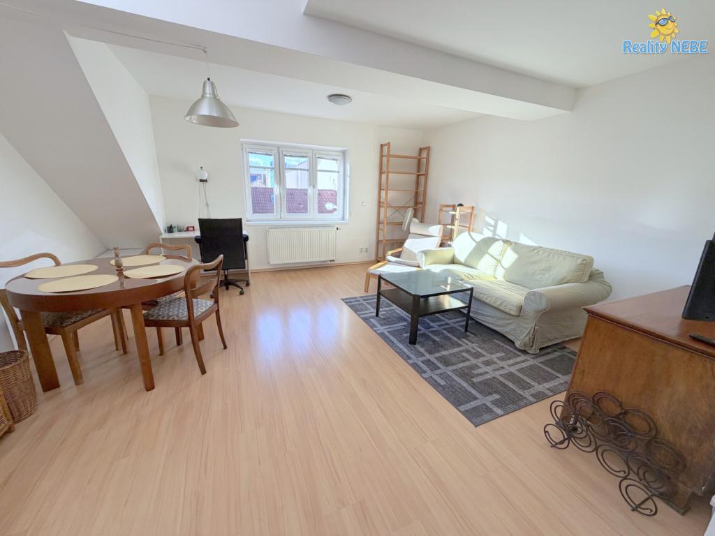 Pronájem bytu 2+kk 50 m2