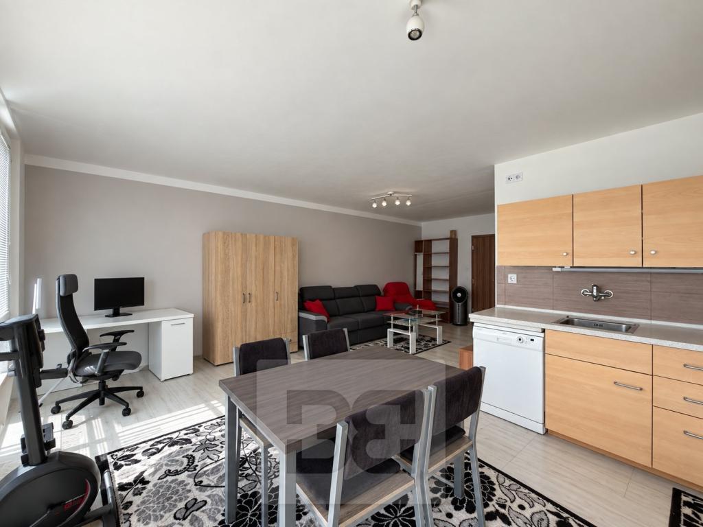 Pronájem bytu 3+kk 71 m2