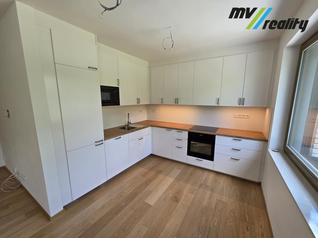 Pronájem bytu 3+kk 72 m2