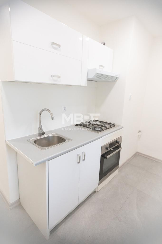 Pronájem bytu 1+1 35 m2