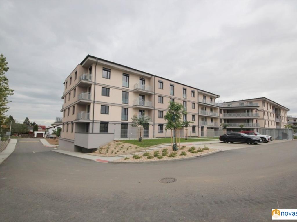 Pronájem bytu 2+kk 61 m2