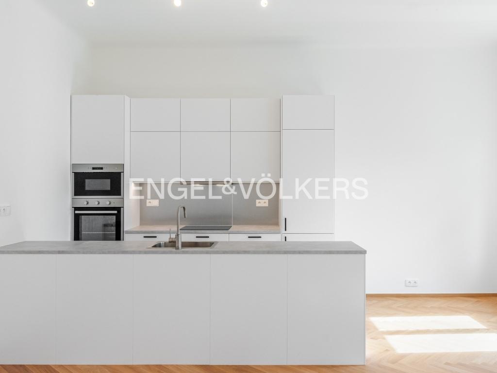 Pronájem bytu 2+kk 90 m2