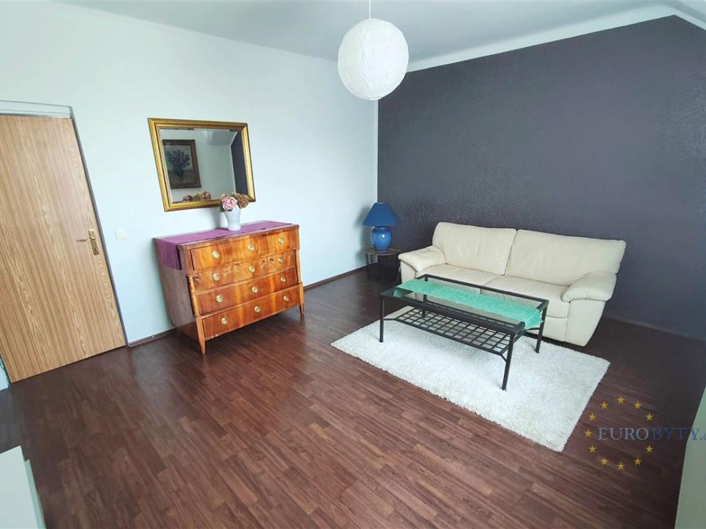 Pronájem bytu 2+1 70 m2