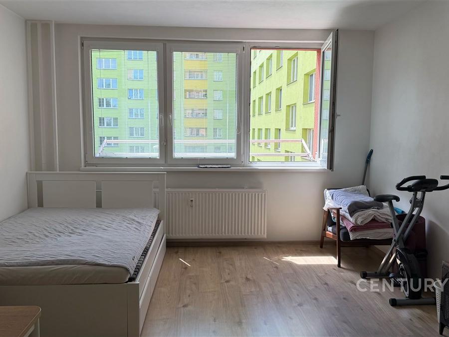 Pronájem bytu 1+kk 33 m2