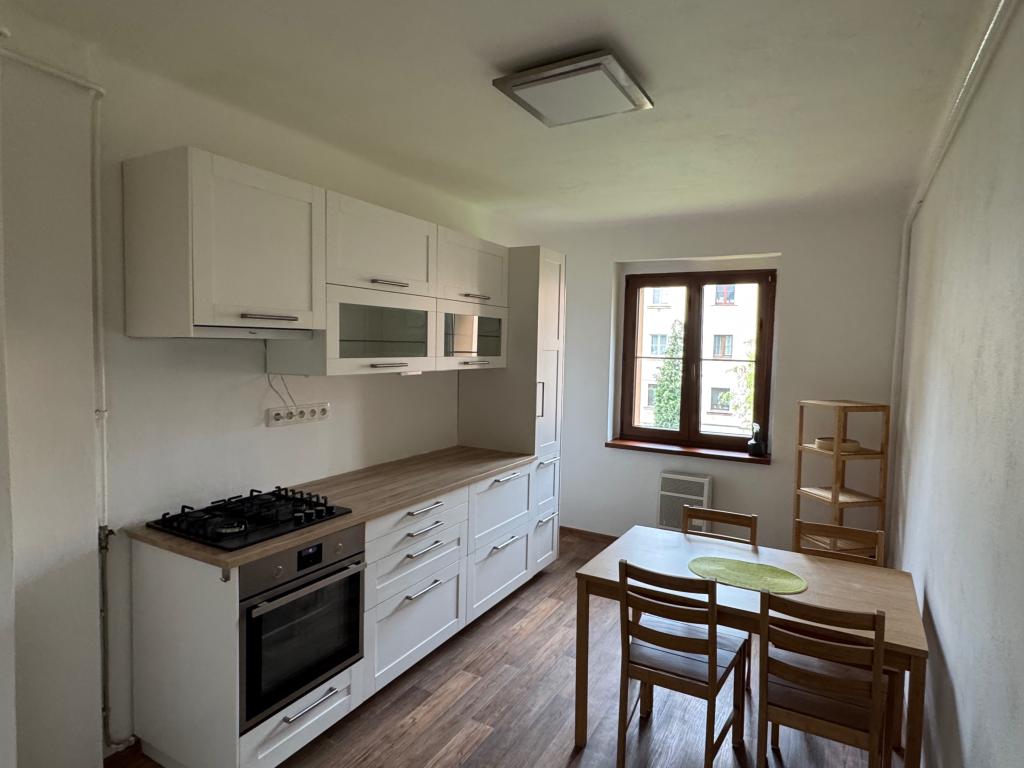 Pronájem bytu 2+1 62 m2