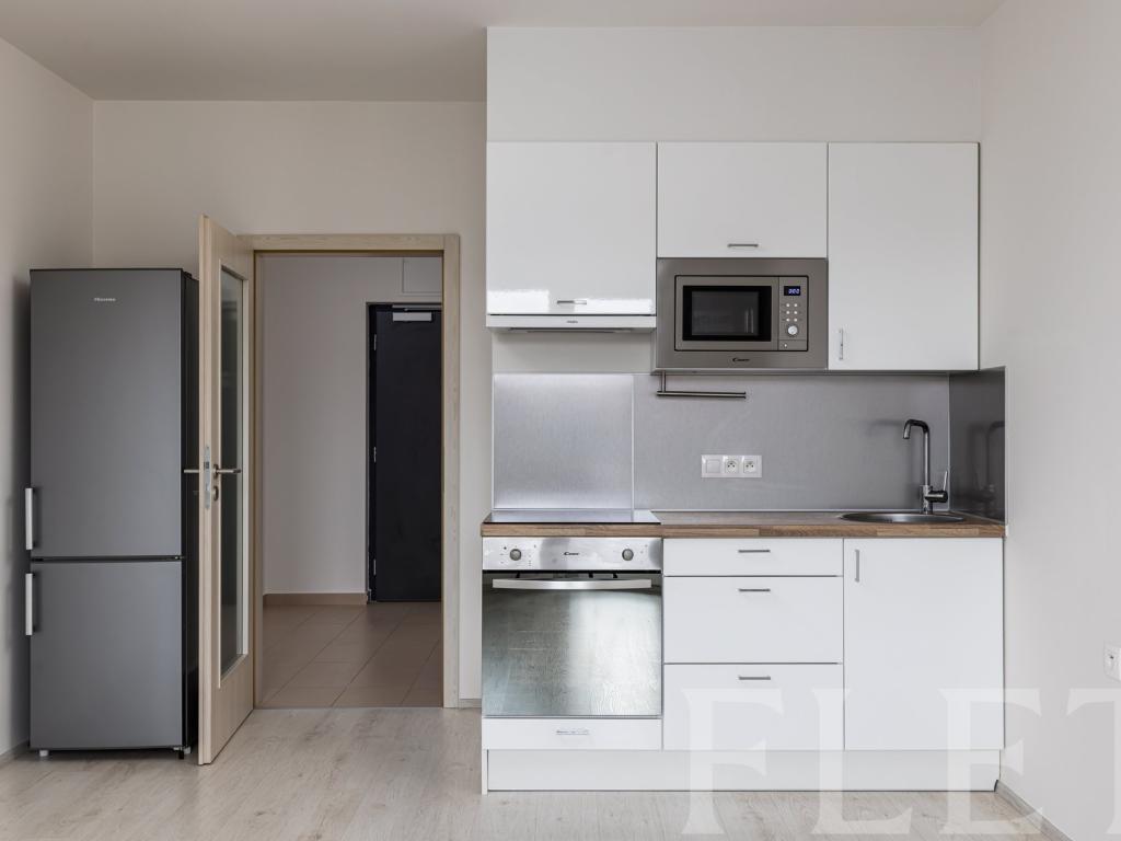 Pronájem bytu 1+kk 28 m2