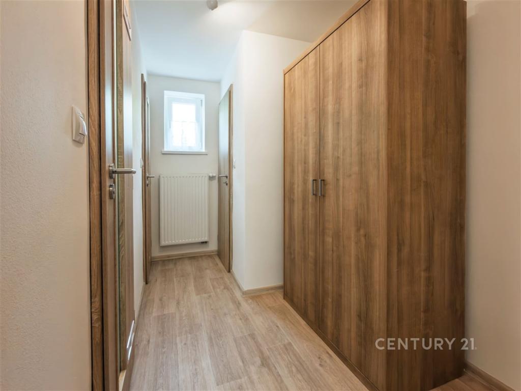 Pronájem bytu 2+1 58 m2
