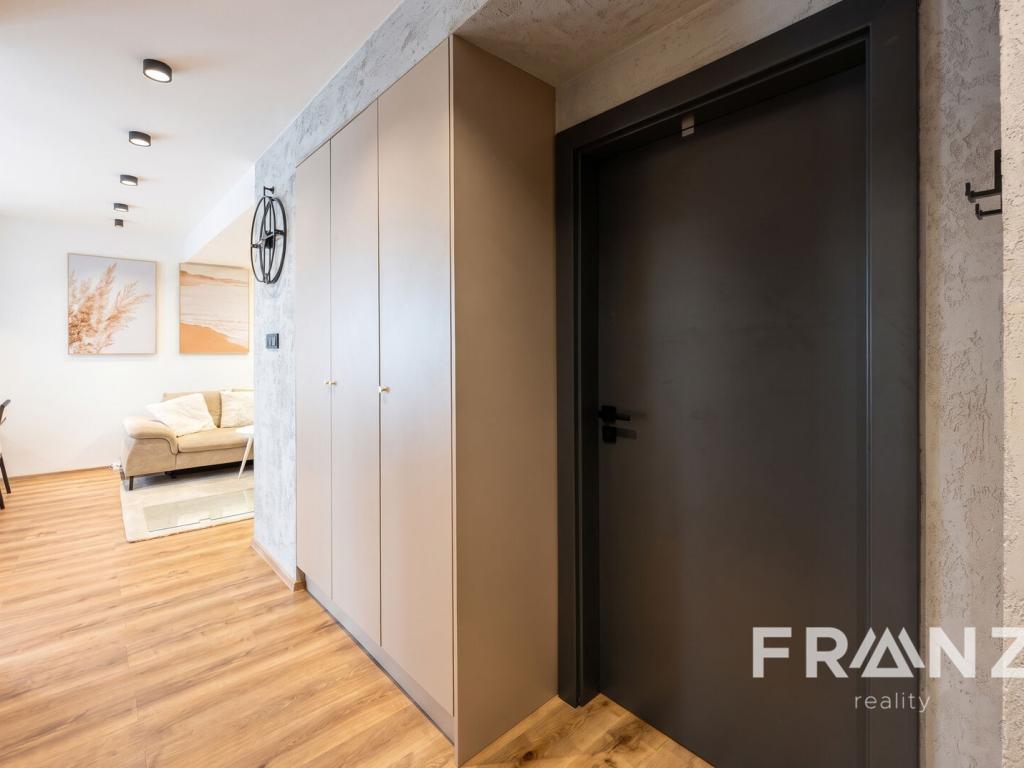 Pronájem bytu 3+kk 67 m2, Ostrava – náhled fotky 24
