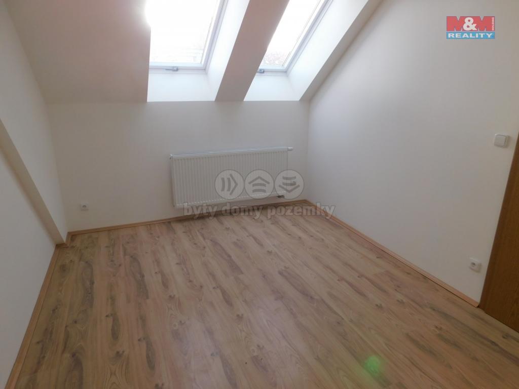 Pronajem bytu 2+kk 60 m2