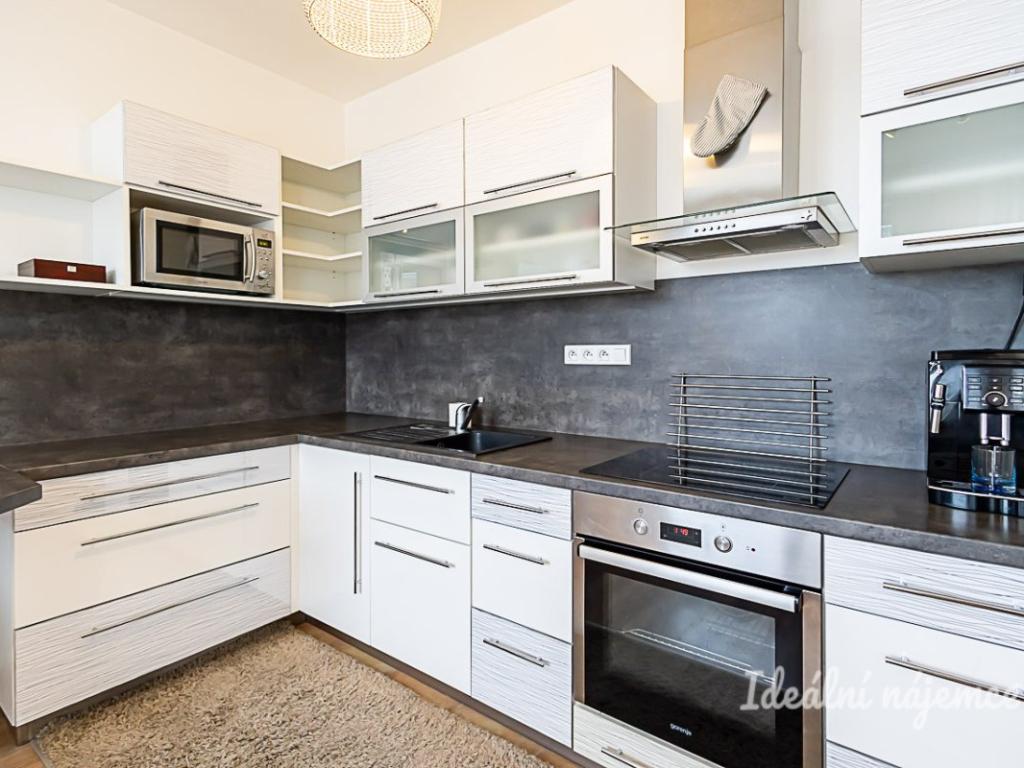 Pronájem bytu 1+kk 31 m2