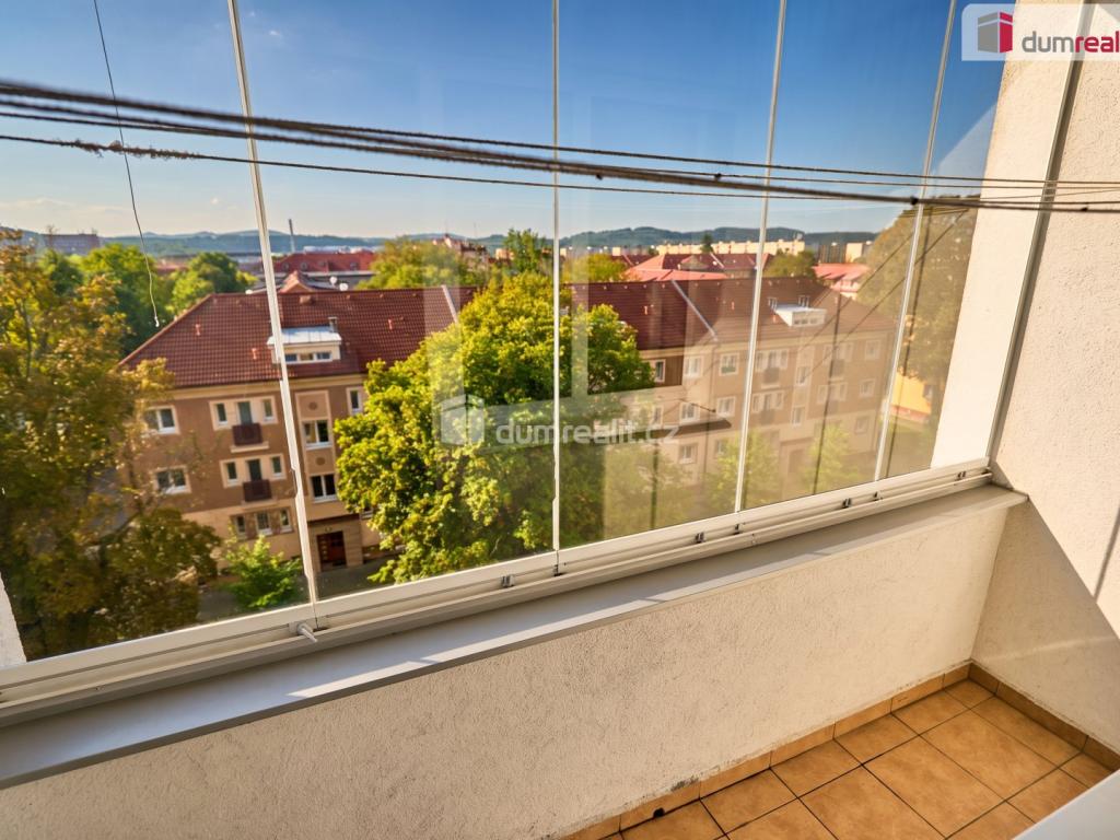 Prodej bytu 3+1 69 m2, Ostrov – náhled fotky 11