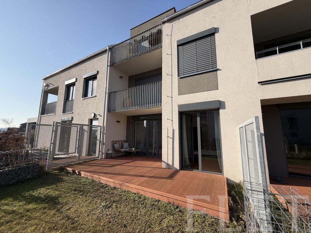 Pronájem bytu 2+kk 52 m2