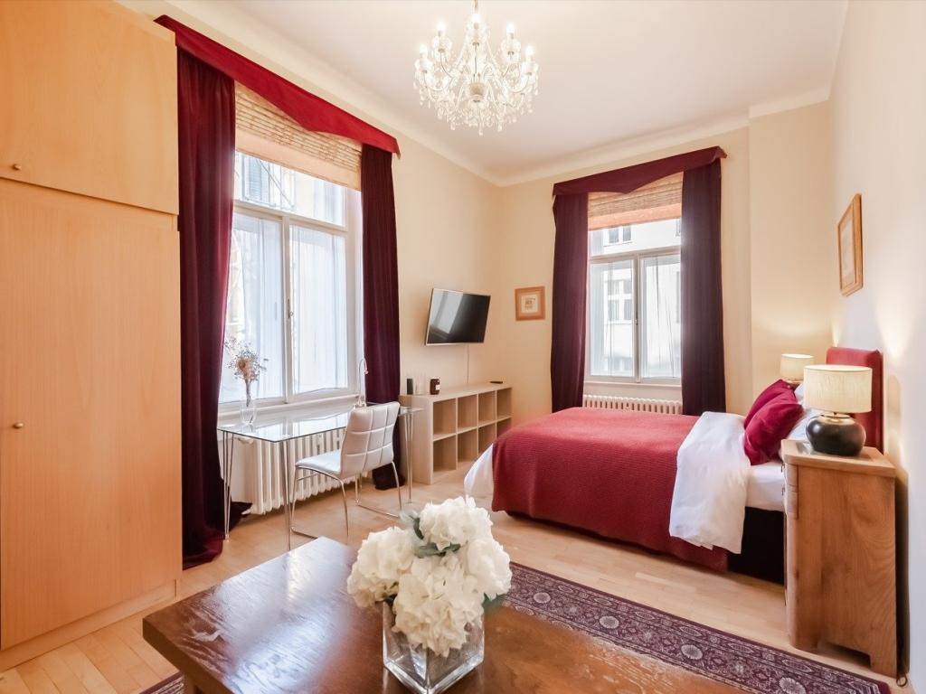 Pronájem bytu 1+1 45 m2