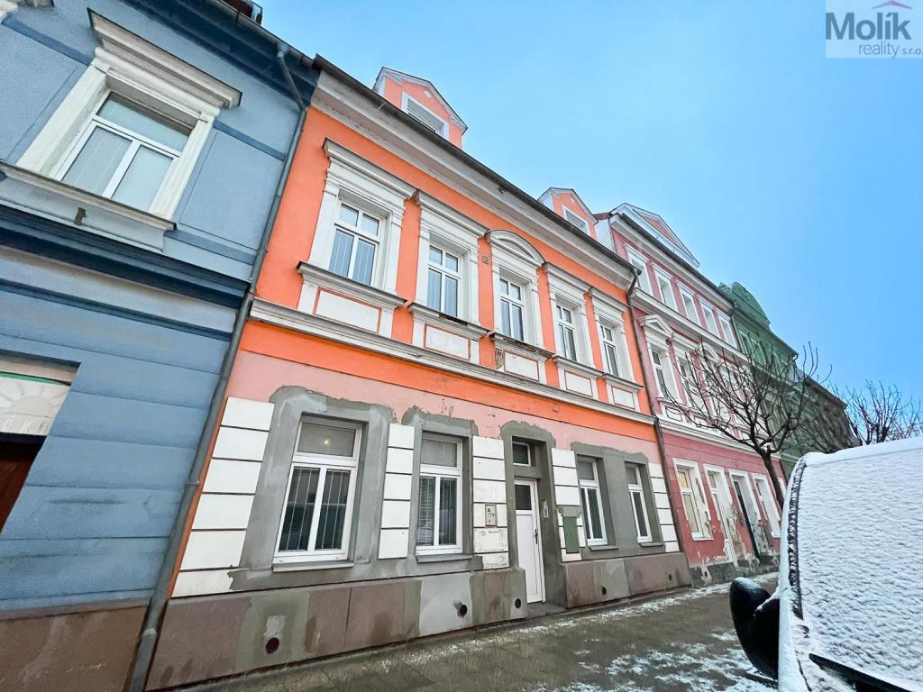 Pronájem bytu 1+kk 35 m2