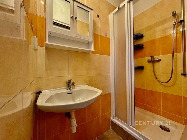 Pronájem bytu 1+1 51 m2