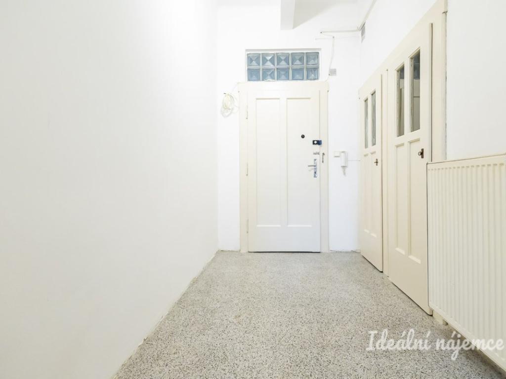Pronájem bytu 2+kk 52 m2, Praha – náhled fotky 8