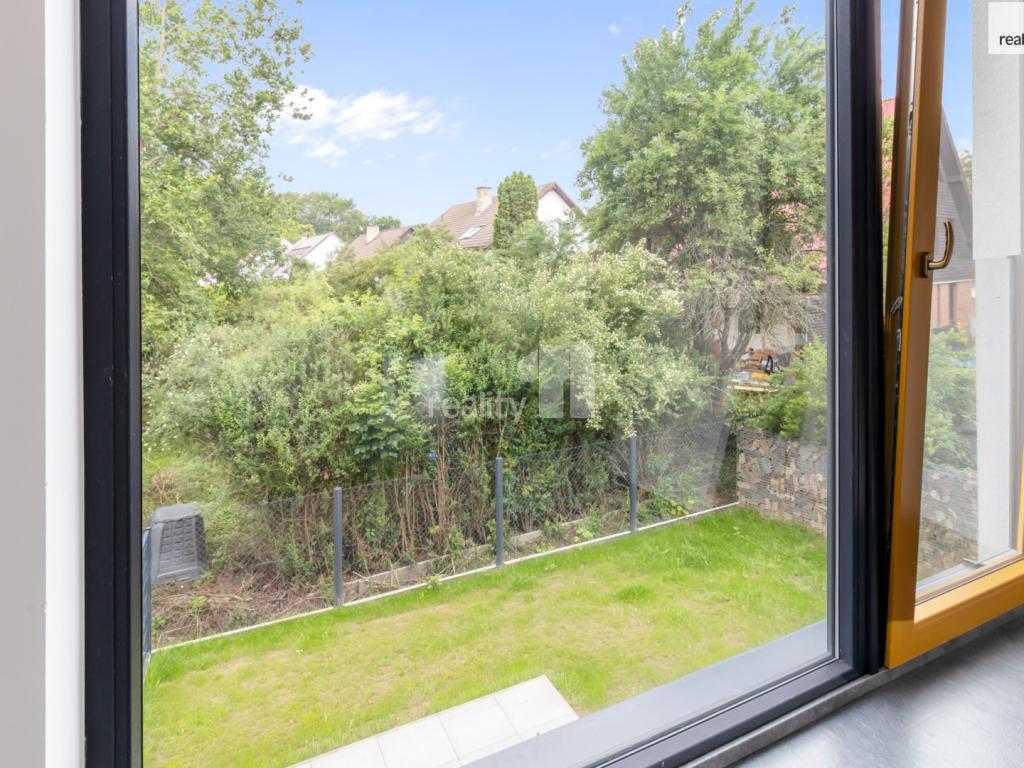 Pronájem bytu 3+kk 105 m2, Praha – náhled fotky 11