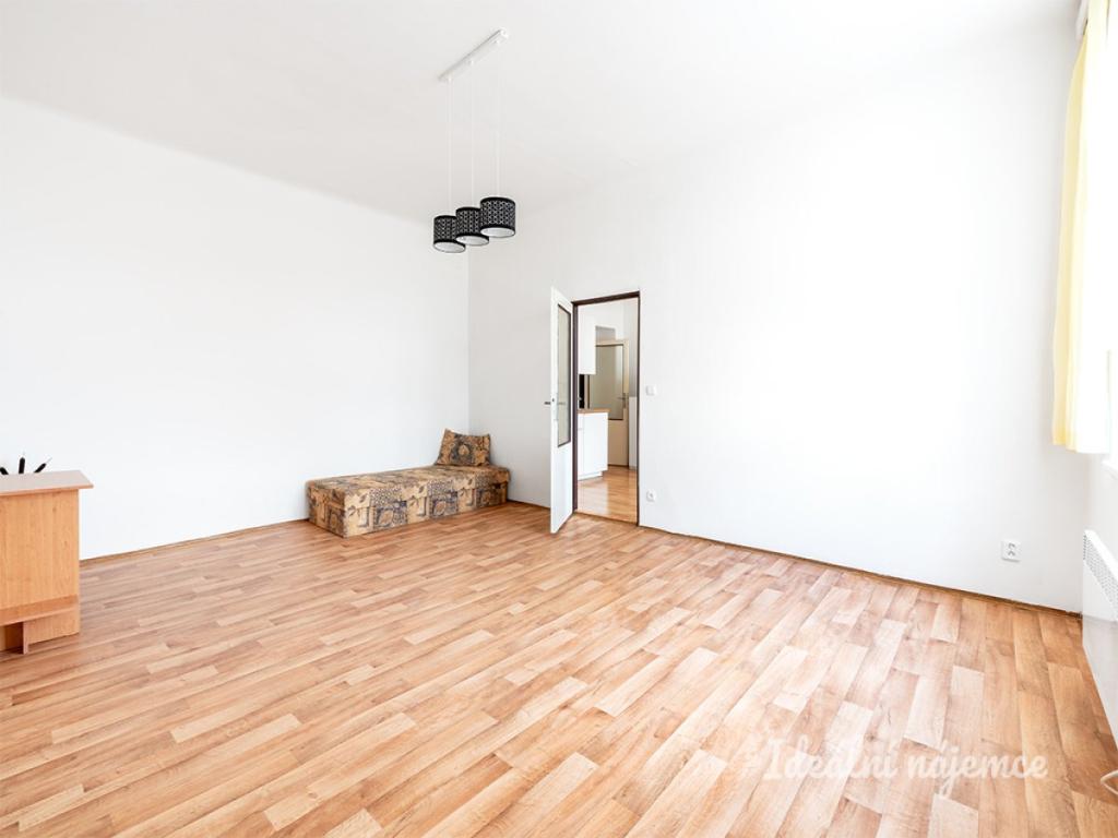 Pronájem bytu 2+1 80 m2