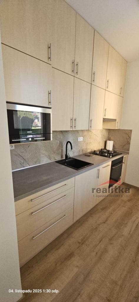 Pronájem 1+1, Opava - U Střelnice, 9000 Kč, 36 m2