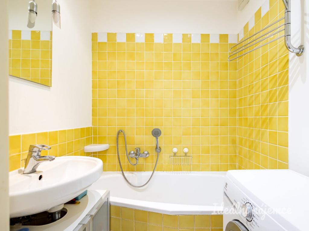 Pronájem bytu 3+kk 56 m2, Praha – náhled fotky 17